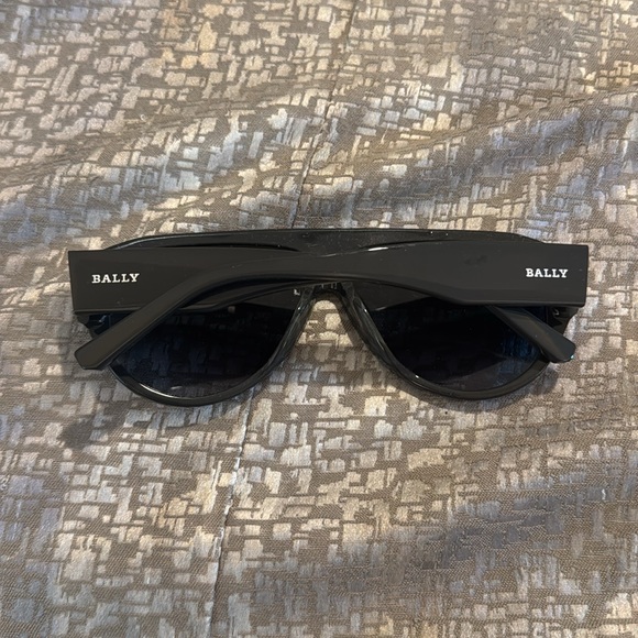 Bally Unisex  Sunglasses NEW without tag Made in Italy - Picture 4 of 12